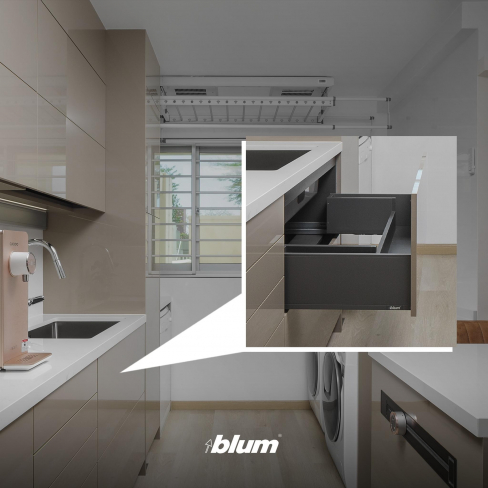 HARDWARE BLUM_1